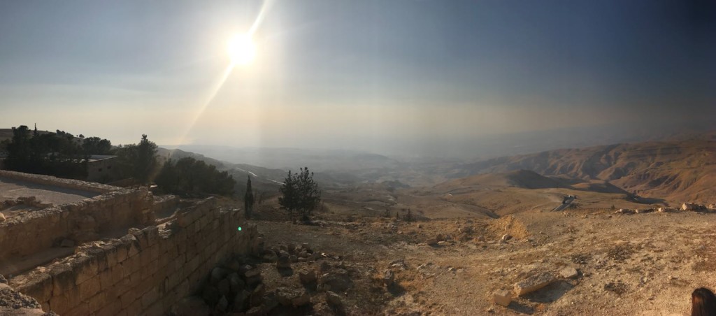 Jordanian desert landscape [photo: Candela Vázquez Asenjo]